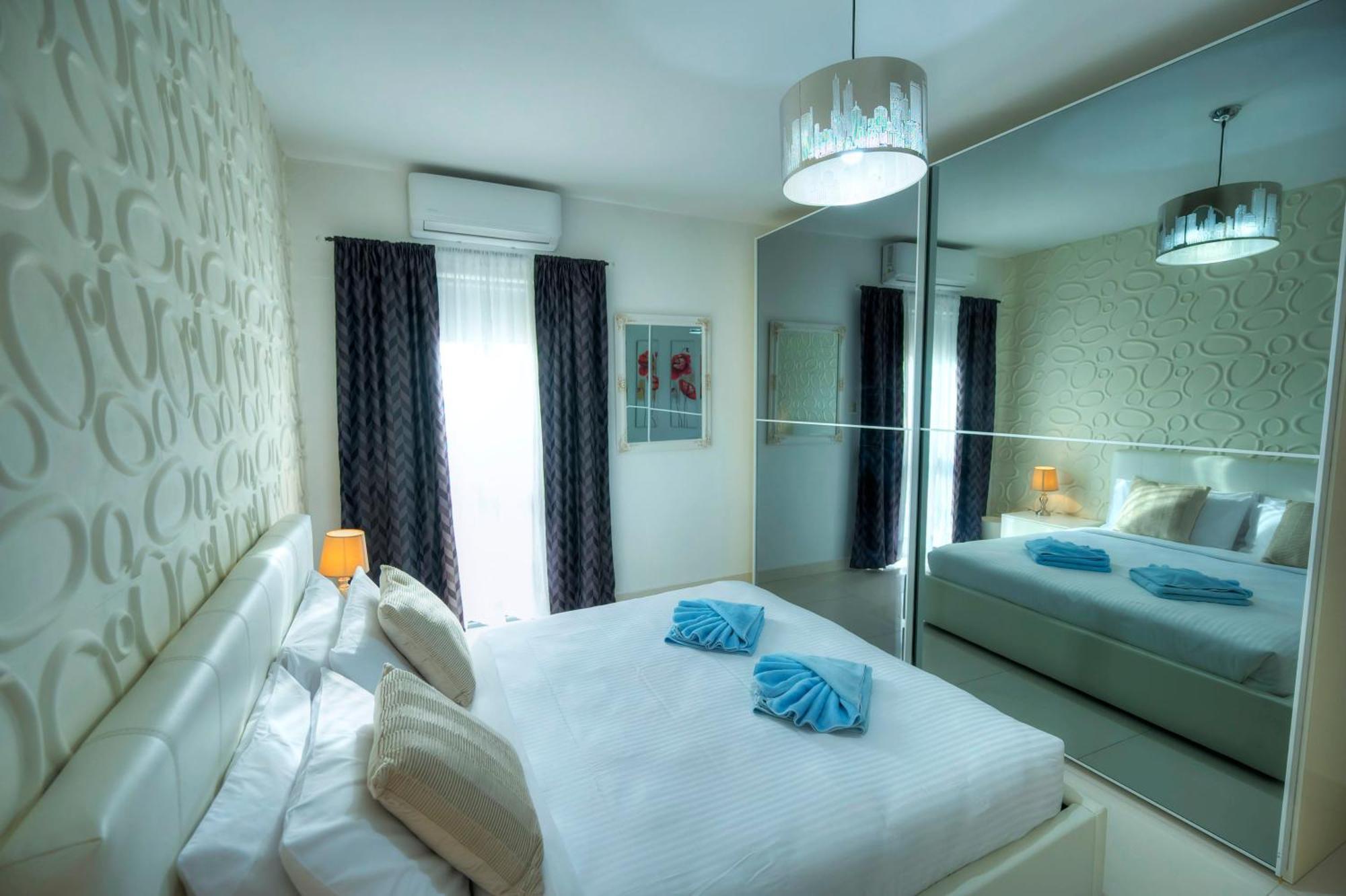 Modern, Large 3Bedroom, Spectacular Views Goslm-9 Sliema Extérieur photo