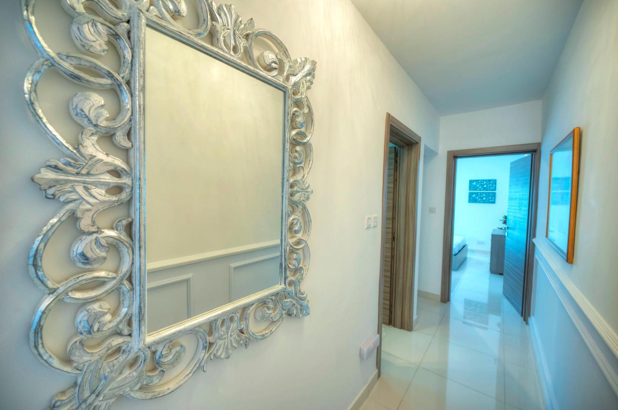 Modern, Large 3Bedroom, Spectacular Views Goslm-9 Sliema Extérieur photo